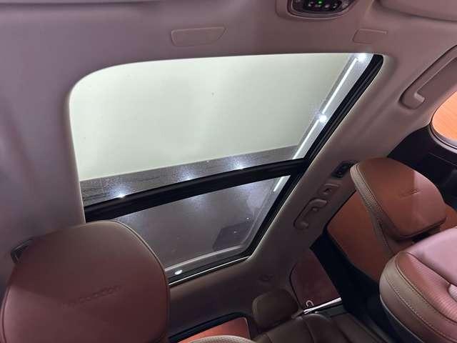 ＸＣ６０ Ｔ５　ＡＷＤ　インスクリプション　パノラマＳＲ　茶革シート　ｈａｒｍａｎｋａｒｄｏｎサウンド　ＨＵＤ　ＡＣＣ　ナビ　３６０°Ｂｌｕｅｔｏｏｔｈ接続　シートヒーター　ベンチレーション　電動リアゲート　パークアシスト　衝突軽減Ｂ　ＢＳＭ（33枚目）