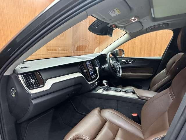 ＸＣ６０ Ｔ５　ＡＷＤ　インスクリプション　パノラマＳＲ　茶革シート　ｈａｒｍａｎｋａｒｄｏｎサウンド　ＨＵＤ　ＡＣＣ　ナビ　３６０°Ｂｌｕｅｔｏｏｔｈ接続　シートヒーター　ベンチレーション　電動リアゲート　パークアシスト　衝突軽減Ｂ　ＢＳＭ（38枚目）