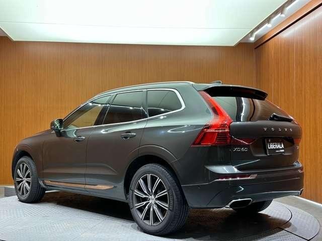 ＸＣ６０ Ｔ５　ＡＷＤ　インスクリプション　パノラマＳＲ　茶革シート　ｈａｒｍａｎｋａｒｄｏｎサウンド　ＨＵＤ　ＡＣＣ　ナビ　３６０°Ｂｌｕｅｔｏｏｔｈ接続　シートヒーター　ベンチレーション　電動リアゲート　パークアシスト　衝突軽減Ｂ　ＢＳＭ（57枚目）