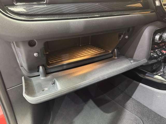 ＭＩＮＩ クーパー　クラブマン　ペッパーＰＫＧ　ＡＣＣ　ナビ　Ｂカメラ　Ｂｌｕｅｔｏｏｔｈ接続　ＰＤＣ　インテリジェントセーフティ　ＬＥＤヘッドライト　エキサイトメントＰＫＧ　コンフォートアクセス　ドラレコ　ＥＴＣ（32枚目）