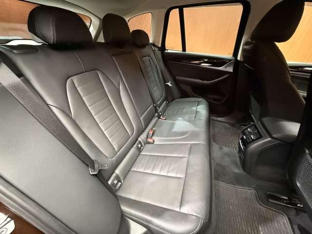 ご納車から最長５年保証もご用意しております。走行距離は無制限です。詳細はお問い合わせ下さい。遠方の方もご安心ください。全国のＬＩＢＥＲＡＬＡ、ガリバー店舗でもアフターサービスを行っております。