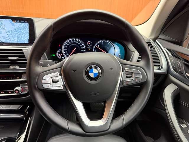 ご遠方の場合でも、下取り車両の金額を概算でお出しすることは可能でございます。車検証をお手元に、走行距離をご確認の上お問い合わせくださいませ。