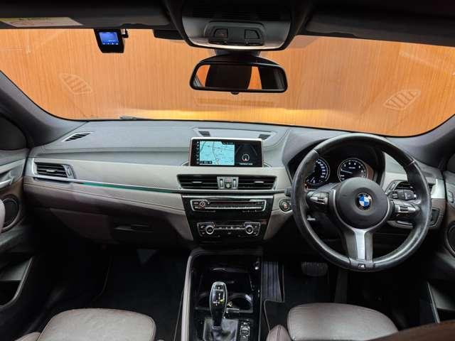 Ｘ２ ｓＤｒｉｖｅ　１８ｉ　ＭスポーツＸ　ハイラインＰＫＧ　茶革　ナビ　Ｂカメラ　Ｂｌｕｅｔｏｏｔｈ接続　ＰＤＣ　電動シート　ＬＥＤヘッドライト　Ｍスポーツサスペンション　コンフォートアクセス　純正１９インチＡＷ　衝突軽減Ｂ　ＬＫＡ　ドラレコ（4枚目）