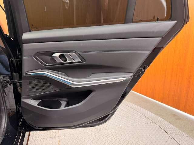 ３シリーズ ３２０ｄ　ｘＤｒｉｖｅツーリング　Ｍスポーツ　ＨＵＤ　純正ナビ　３６０°カメラ　ＡＣＣ　ＢＳＭ　パーキングアシスト　ハーフレザーシート　シートヒーター　パワーシート　ＬＥＤヘッドライト　ハイビームアシスト　電動リアゲート　ＥＴＣ（44枚目）