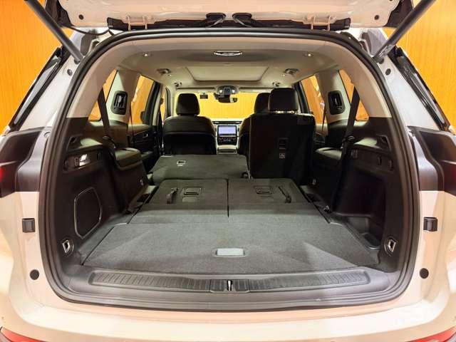 ジープ・グランドチェロキーＬ リミテッド　パノラマＳＲ　ＡＣＣ　黒革シート　ＨＵＤ　ナビ　ＴＶ　３６０°ＣａｒＰｌａｙ　Ｂｌｕｅｔｏｏｔｈ接続　ＡＬＰＩＮＥサウンド　シートＨ　ＬＥＤヘッドライト　衝突軽減Ｂ　ＢＳＭ　ＬＫＡ　ドラレコ　ＥＴＣ（55枚目）