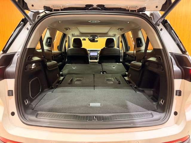 ジープ・グランドチェロキーＬ リミテッド　パノラマＳＲ　ＡＣＣ　黒革シート　ＨＵＤ　ナビ　ＴＶ　３６０°ＣａｒＰｌａｙ　Ｂｌｕｅｔｏｏｔｈ接続　ＡＬＰＩＮＥサウンド　シートＨ　ＬＥＤヘッドライト　衝突軽減Ｂ　ＢＳＭ　ＬＫＡ　ドラレコ　ＥＴＣ（56枚目）