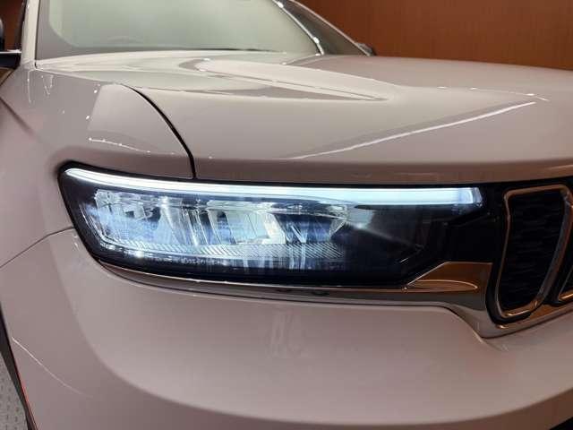 ジープ・グランドチェロキーＬ リミテッド　パノラマＳＲ　ＡＣＣ　黒革シート　ＨＵＤ　ナビ　ＴＶ　３６０°ＣａｒＰｌａｙ　Ｂｌｕｅｔｏｏｔｈ接続　ＡＬＰＩＮＥサウンド　シートＨ　ＬＥＤヘッドライト　衝突軽減Ｂ　ＢＳＭ　ＬＫＡ　ドラレコ　ＥＴＣ（65枚目）