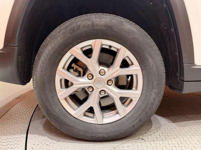 ジープ・グランドチェロキーＬ リミテッド　パノラマＳＲ　ＡＣＣ　黒革シート　ＨＵＤ　ナビ　ＴＶ　３６０°ＣａｒＰｌａｙ　Ｂｌｕｅｔｏｏｔｈ接続　ＡＬＰＩＮＥサウンド　シートＨ　ＬＥＤヘッドライト　衝突軽減Ｂ　ＢＳＭ　ＬＫＡ　ドラレコ　ＥＴＣ（68枚目）