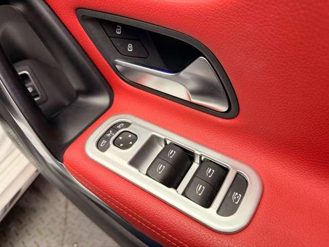 CLAクラス シューティングブレーク CLA200d シューティングブレーク AMGライン パノラマSR AMGレザーEXC アドバンスドPKG HUD 純正ナビ 360°カメラ ACC BSM シートヒーター パワーシート LEDヘッドライト ハイビームアシストプラス 電動リアゲート(28枚目)