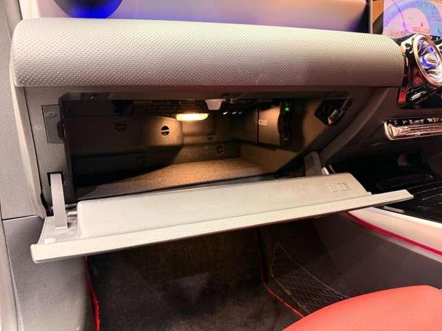 CLAクラス シューティングブレーク CLA200d シューティングブレーク AMGライン パノラマSR AMGレザーEXC アドバンスドPKG HUD 純正ナビ 360°カメラ ACC BSM シートヒーター パワーシート LEDヘッドライト ハイビームアシストプラス 電動リアゲート(36枚目)