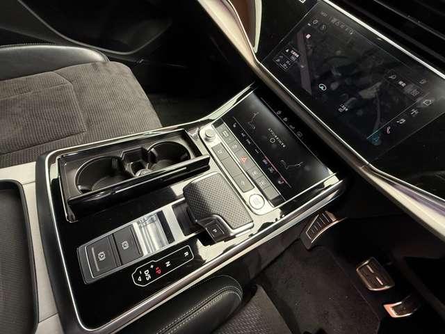 Q8 55TFSIクワトロ デビューパッケージSライン コンフォートアシスタンスPKG 純正ナビ 360°カメラ ACC BSM ハーフレザーシート シートヒーター パワーシート マトリクスLED ハイビームアシスト 電動リアゲート 純正22インチAW(15枚目)