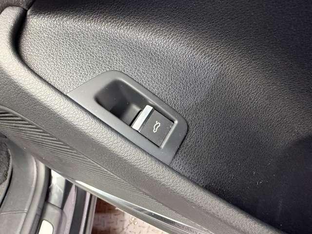 Q8 55TFSIクワトロ デビューパッケージSライン コンフォートアシスタンスPKG 純正ナビ 360°カメラ ACC BSM ハーフレザーシート シートヒーター パワーシート マトリクスLED ハイビームアシスト 電動リアゲート 純正22インチAW(29枚目)