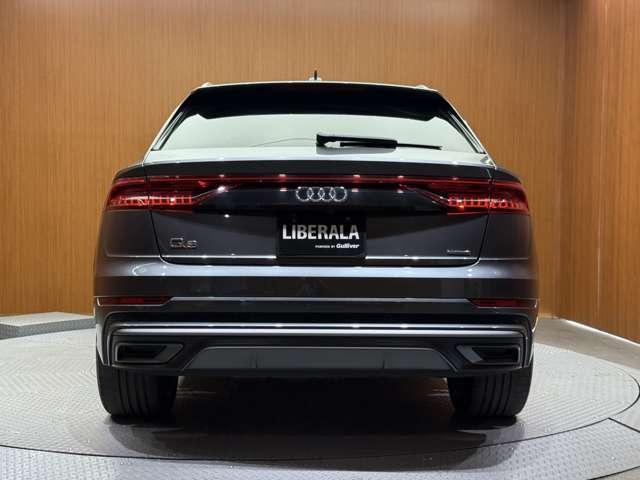 Q8 55TFSIクワトロ デビューパッケージSライン コンフォートアシスタンスPKG 純正ナビ 360°カメラ ACC BSM ハーフレザーシート シートヒーター パワーシート マトリクスLED ハイビームアシスト 電動リアゲート 純正22インチAW(50枚目)