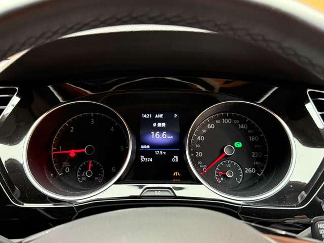 ゴルフトゥーラン TDI ハイライン ACC 純正ナビ バックカメラ PDC サイドアシスト レーンキープアシスト CarPlay Android Auto パーキングアシスト 電動リアゲート LEDヘッドライト オートライト ETC(21枚目)