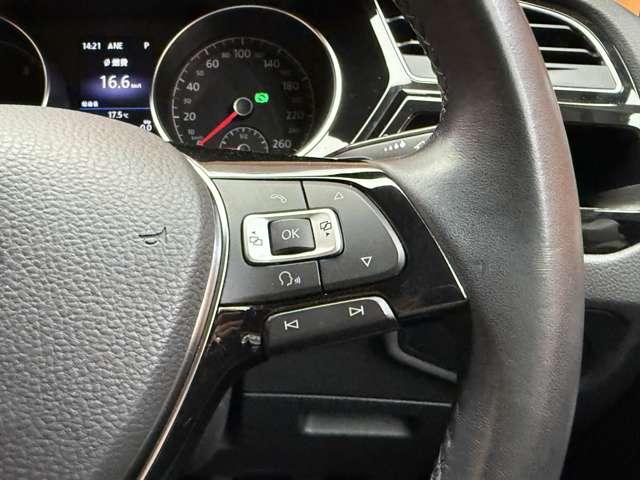 ゴルフトゥーラン TDI ハイライン ACC 純正ナビ バックカメラ PDC サイドアシスト レーンキープアシスト CarPlay Android Auto パーキングアシスト 電動リアゲート LEDヘッドライト オートライト ETC(22枚目)