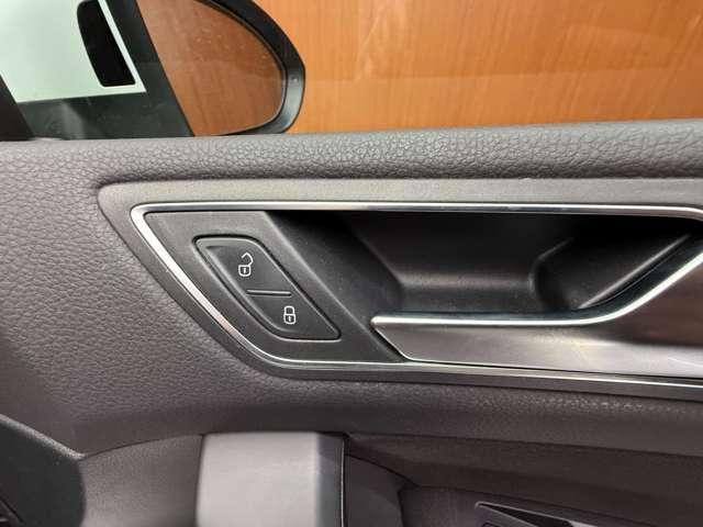 ゴルフトゥーラン TDI ハイライン ACC 純正ナビ バックカメラ PDC サイドアシスト レーンキープアシスト CarPlay Android Auto パーキングアシスト 電動リアゲート LEDヘッドライト オートライト ETC(28枚目)