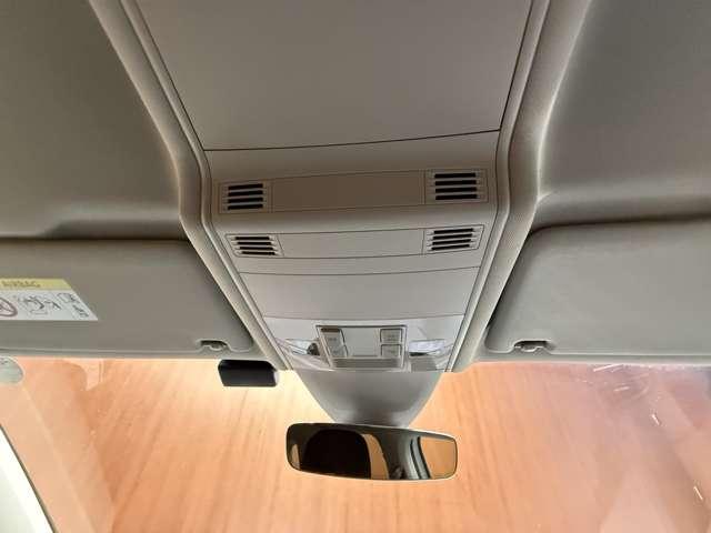 ゴルフトゥーラン TDI ハイライン ACC 純正ナビ バックカメラ PDC サイドアシスト レーンキープアシスト CarPlay Android Auto パーキングアシスト 電動リアゲート LEDヘッドライト オートライト ETC(31枚目)