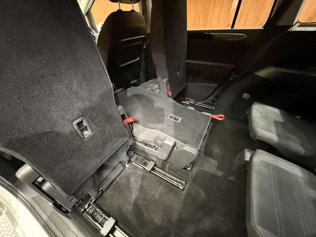 ゴルフトゥーラン TDI ハイライン ACC 純正ナビ バックカメラ PDC サイドアシスト レーンキープアシスト CarPlay Android Auto パーキングアシスト 電動リアゲート LEDヘッドライト オートライト ETC(41枚目)