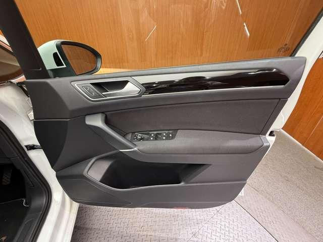 ゴルフトゥーラン TDI ハイライン ACC 純正ナビ バックカメラ PDC サイドアシスト レーンキープアシスト CarPlay Android Auto パーキングアシスト 電動リアゲート LEDヘッドライト オートライト ETC(43枚目)