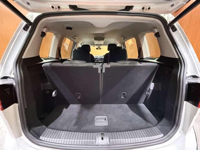 ゴルフトゥーラン TDI ハイライン ACC 純正ナビ バックカメラ PDC サイドアシスト レーンキープアシスト CarPlay Android Auto パーキングアシスト 電動リアゲート LEDヘッドライト オートライト ETC(47枚目)