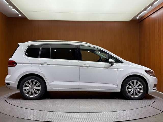 ゴルフトゥーラン TDI ハイライン ACC 純正ナビ バックカメラ PDC サイドアシスト レーンキープアシスト CarPlay Android Auto パーキングアシスト 電動リアゲート LEDヘッドライト オートライト ETC(53枚目)