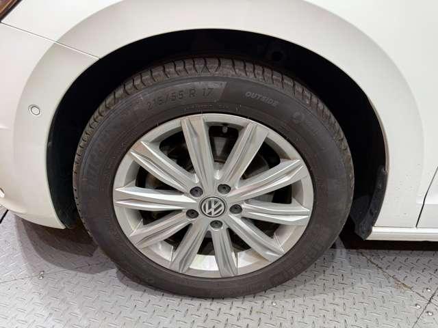 ゴルフトゥーラン TDI ハイライン ACC 純正ナビ バックカメラ PDC サイドアシスト レーンキープアシスト CarPlay Android Auto パーキングアシスト 電動リアゲート LEDヘッドライト オートライト ETC(63枚目)