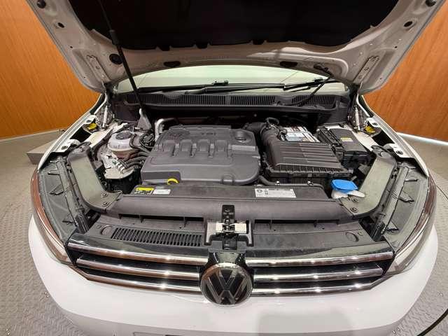 ゴルフトゥーラン TDI ハイライン ACC 純正ナビ バックカメラ PDC サイドアシスト レーンキープアシスト CarPlay Android Auto パーキングアシスト 電動リアゲート LEDヘッドライト オートライト ETC(67枚目)