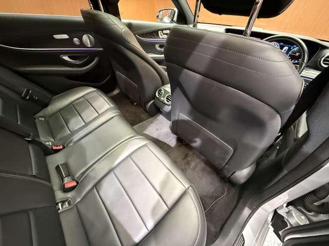 Ｅクラス Ｅ２２０ｄ　アバンギャルド　ＡＭＧライン　パノラマＳＲ　純正ナビ　３６０°カメラ　ＡＣＣ　ＢＳＭ　ＨＵＤ　黒革　シートヒーター　パワーシート　ＬＥＤヘッドライト　オートライト　Ｂｕｒｍｅｓｔｅｒ　電動リアゲート　アンビエントライト（8枚目）