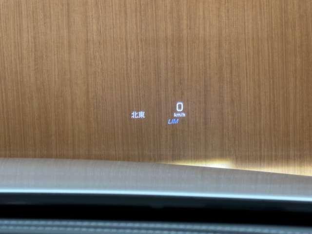 Ｅクラス Ｅ２２０ｄ　アバンギャルド　ＡＭＧライン　パノラマＳＲ　純正ナビ　３６０°カメラ　ＡＣＣ　ＢＳＭ　ＨＵＤ　黒革　シートヒーター　パワーシート　ＬＥＤヘッドライト　オートライト　Ｂｕｒｍｅｓｔｅｒ　電動リアゲート　アンビエントライト（19枚目）