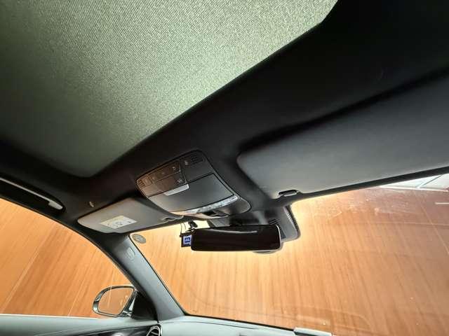 Ｅクラス Ｅ２２０ｄ　アバンギャルド　ＡＭＧライン　パノラマＳＲ　純正ナビ　３６０°カメラ　ＡＣＣ　ＢＳＭ　ＨＵＤ　黒革　シートヒーター　パワーシート　ＬＥＤヘッドライト　オートライト　Ｂｕｒｍｅｓｔｅｒ　電動リアゲート　アンビエントライト（28枚目）