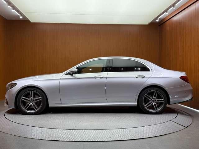 Ｅクラス Ｅ２２０ｄ　アバンギャルド　ＡＭＧライン　パノラマＳＲ　純正ナビ　３６０°カメラ　ＡＣＣ　ＢＳＭ　ＨＵＤ　黒革　シートヒーター　パワーシート　ＬＥＤヘッドライト　オートライト　Ｂｕｒｍｅｓｔｅｒ　電動リアゲート　アンビエントライト（51枚目）