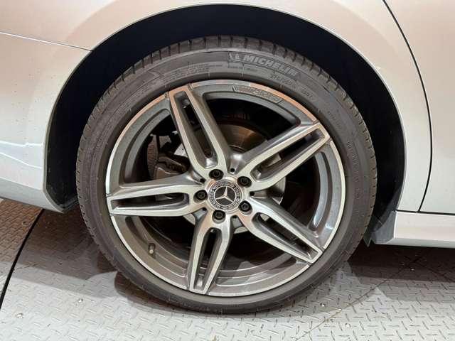 Ｅクラス Ｅ２２０ｄ　アバンギャルド　ＡＭＧライン　パノラマＳＲ　純正ナビ　３６０°カメラ　ＡＣＣ　ＢＳＭ　ＨＵＤ　黒革　シートヒーター　パワーシート　ＬＥＤヘッドライト　オートライト　Ｂｕｒｍｅｓｔｅｒ　電動リアゲート　アンビエントライト（59枚目）