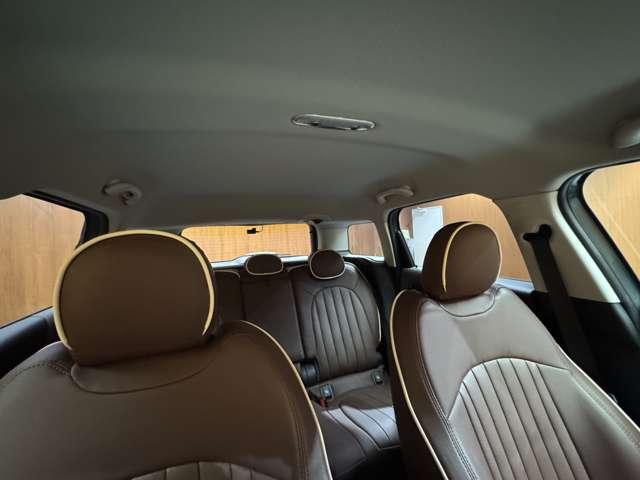 ＭＩＮＩ クーパーＤクロスオーバーオール４　ワンオーナー　ＡＣＣ　純正ナビ　バックカメラ　ＰＤＣ　電動リアゲート　パーキングアシスト　ドライブセレクト　パーキングアシスト　インテリジェントセーフティ　コンフォートアクセス　革調シートカバー（31枚目）