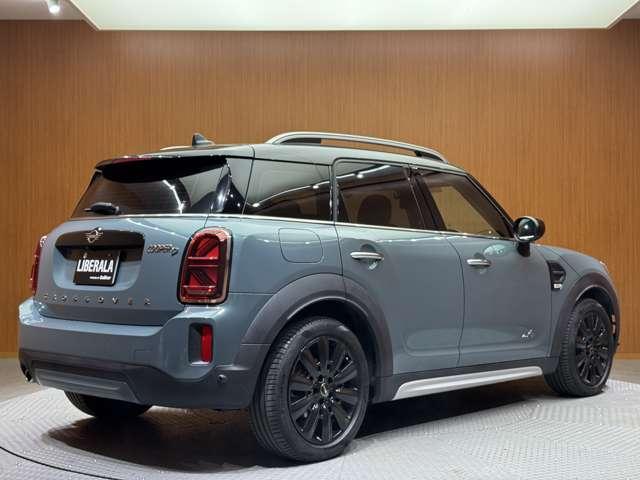 ＭＩＮＩ クーパーＤクロスオーバーオール４　ワンオーナー　ＡＣＣ　純正ナビ　バックカメラ　ＰＤＣ　電動リアゲート　パーキングアシスト　ドライブセレクト　パーキングアシスト　インテリジェントセーフティ　コンフォートアクセス　革調シートカバー（53枚目）