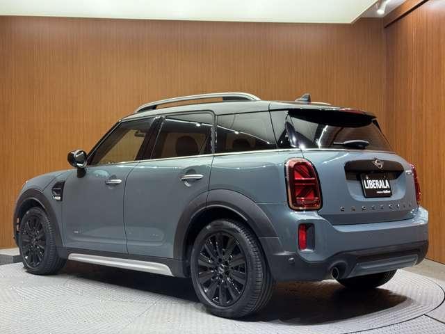 ＭＩＮＩ クーパーＤクロスオーバーオール４　ワンオーナー　ＡＣＣ　純正ナビ　バックカメラ　ＰＤＣ　電動リアゲート　パーキングアシスト　ドライブセレクト　パーキングアシスト　インテリジェントセーフティ　コンフォートアクセス　革調シートカバー（54枚目）