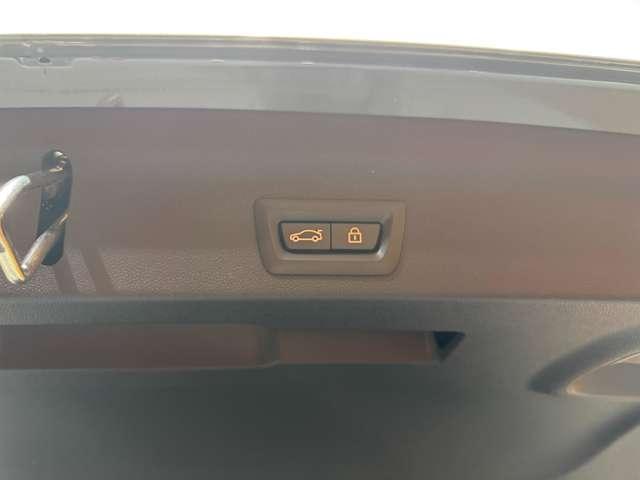 ＭＩＮＩ クーパーＤクロスオーバーオール４　ワンオーナー　ＡＣＣ　純正ナビ　バックカメラ　ＰＤＣ　電動リアゲート　パーキングアシスト　ドライブセレクト　パーキングアシスト　インテリジェントセーフティ　コンフォートアクセス　革調シートカバー（60枚目）