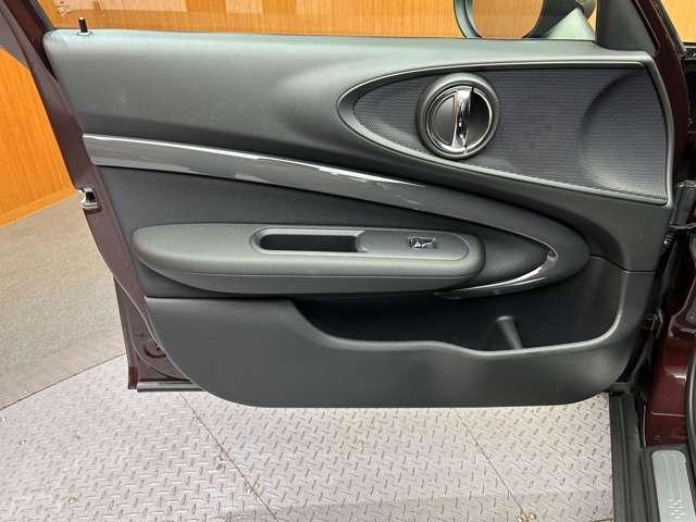 ＭＩＮＩ クーパーＳＤ　クラブマン　ペッパーＰＫＧ　ＡＣＣ　ナビ　Ｂカメラ　Ｂｌｕｅｔｏｏｔｈ接続　ＰＤＣ　シートヒーター　ＬＥＤライト　エキサイトメントＰＫＧ　ストレージコンパートメントＰＫＧ　コンフォートアクセス　衝突軽減Ｂ　ＥＴＣ（35枚目）