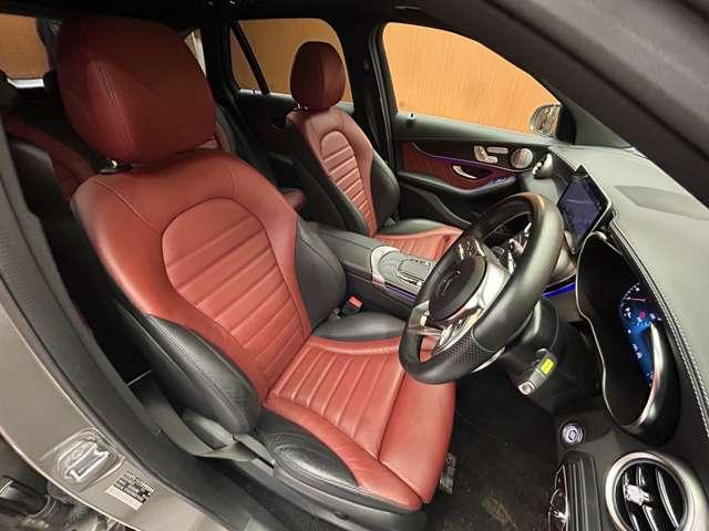 ＧＬＣ ＧＬＣ３００　４マチック　ＡＭＧライン　レザーエクスクルーシブＰＫＧ　パノラマＳＲ　純正ナビ　３６０°カメラ　ＡＣＣ　ＨＵＤ　シートヒーター　パワーシート　ＬＥＤヘッドライト　ハイビームアシスト　電動リアゲート　アンビエントライト（6枚目）