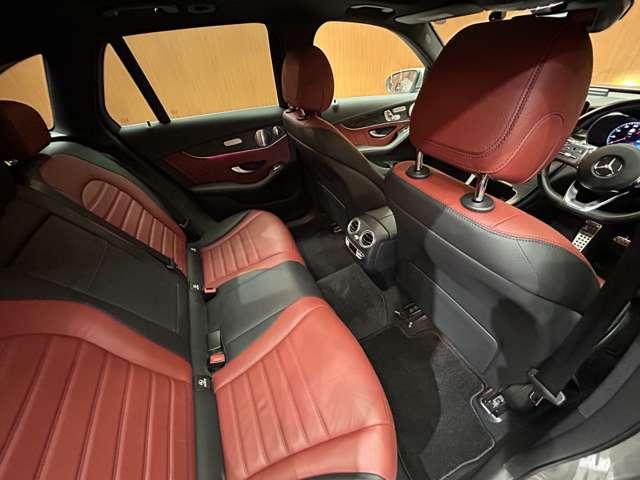 ＧＬＣ ＧＬＣ３００　４マチック　ＡＭＧライン　レザーエクスクルーシブＰＫＧ　パノラマＳＲ　純正ナビ　３６０°カメラ　ＡＣＣ　ＨＵＤ　シートヒーター　パワーシート　ＬＥＤヘッドライト　ハイビームアシスト　電動リアゲート　アンビエントライト（7枚目）