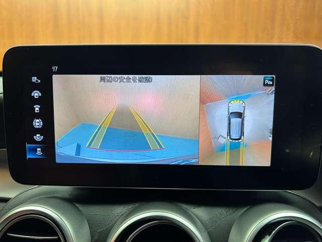 ＧＬＣ ＧＬＣ３００　４マチック　ＡＭＧライン　レザーエクスクルーシブＰＫＧ　パノラマＳＲ　純正ナビ　３６０°カメラ　ＡＣＣ　ＨＵＤ　シートヒーター　パワーシート　ＬＥＤヘッドライト　ハイビームアシスト　電動リアゲート　アンビエントライト（10枚目）