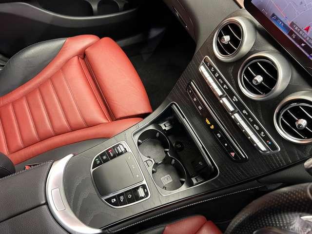 ＧＬＣ ＧＬＣ３００　４マチック　ＡＭＧライン　レザーエクスクルーシブＰＫＧ　パノラマＳＲ　純正ナビ　３６０°カメラ　ＡＣＣ　ＨＵＤ　シートヒーター　パワーシート　ＬＥＤヘッドライト　ハイビームアシスト　電動リアゲート　アンビエントライト（16枚目）