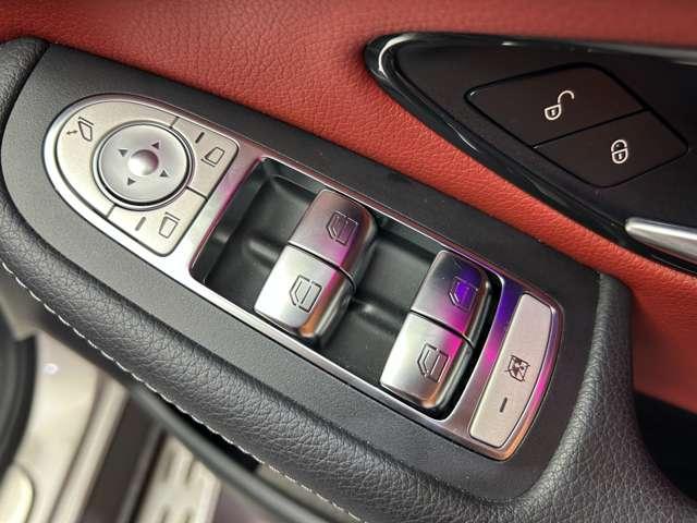 ＧＬＣ ＧＬＣ３００　４マチック　ＡＭＧライン　レザーエクスクルーシブＰＫＧ　パノラマＳＲ　純正ナビ　３６０°カメラ　ＡＣＣ　ＨＵＤ　シートヒーター　パワーシート　ＬＥＤヘッドライト　ハイビームアシスト　電動リアゲート　アンビエントライト（28枚目）