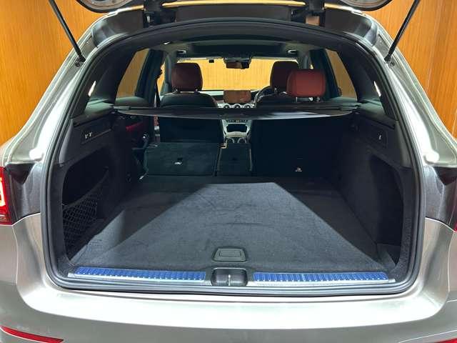 ＧＬＣ ＧＬＣ３００　４マチック　ＡＭＧライン　レザーエクスクルーシブＰＫＧ　パノラマＳＲ　純正ナビ　３６０°カメラ　ＡＣＣ　ＨＵＤ　シートヒーター　パワーシート　ＬＥＤヘッドライト　ハイビームアシスト　電動リアゲート　アンビエントライト（50枚目）