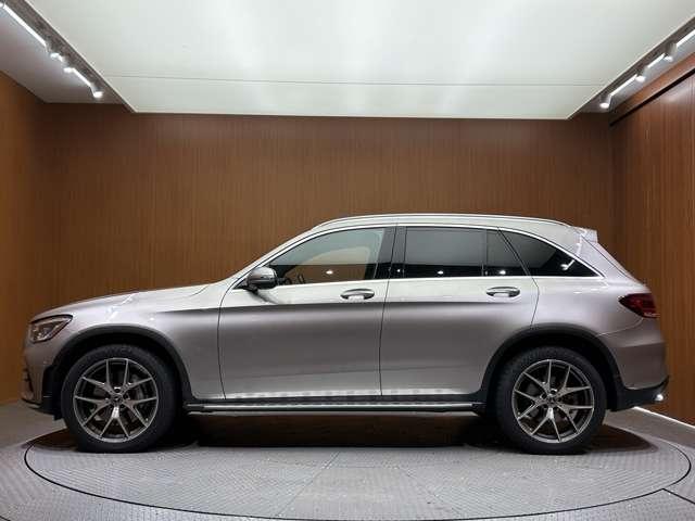 ＧＬＣ ＧＬＣ３００　４マチック　ＡＭＧライン　レザーエクスクルーシブＰＫＧ　パノラマＳＲ　純正ナビ　３６０°カメラ　ＡＣＣ　ＨＵＤ　シートヒーター　パワーシート　ＬＥＤヘッドライト　ハイビームアシスト　電動リアゲート　アンビエントライト（58枚目）