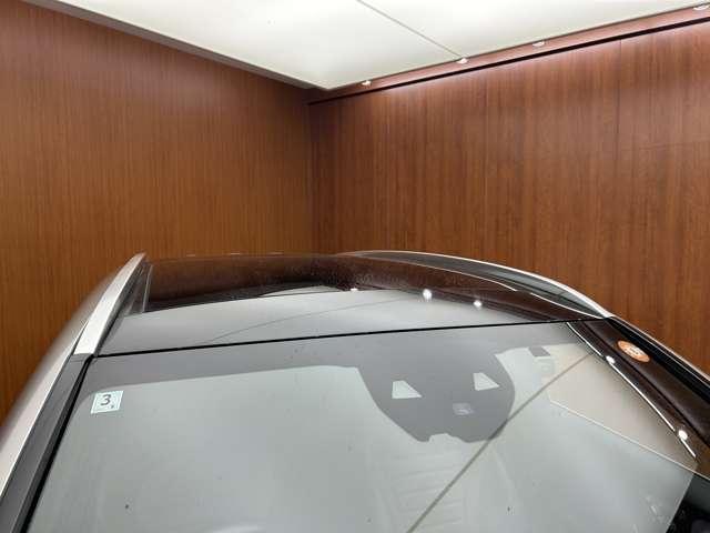 ＧＬＣ ＧＬＣ３００　４マチック　ＡＭＧライン　レザーエクスクルーシブＰＫＧ　パノラマＳＲ　純正ナビ　３６０°カメラ　ＡＣＣ　ＨＵＤ　シートヒーター　パワーシート　ＬＥＤヘッドライト　ハイビームアシスト　電動リアゲート　アンビエントライト（70枚目）