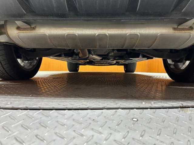 ＧＬＣ ＧＬＣ３００　４マチック　ＡＭＧライン　レザーエクスクルーシブＰＫＧ　パノラマＳＲ　純正ナビ　３６０°カメラ　ＡＣＣ　ＨＵＤ　シートヒーター　パワーシート　ＬＥＤヘッドライト　ハイビームアシスト　電動リアゲート　アンビエントライト（72枚目）