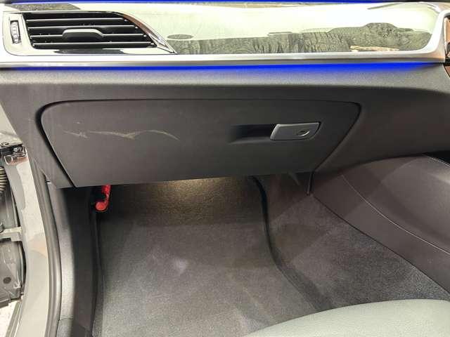 ＬＩＢＥＲＡＬＡの名前の由来はラテン語で「ｌｉｂｅｒａ：自由」と「ａｌａ：翼」を意味し、それらを組合せた造語です。自由な翼を得て思う存分人生を謳歌して欲しいという願いが込められています。