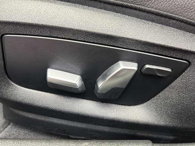 ＬＩＢＥＲＡＬＡの名前の由来はラテン語で「ｌｉｂｅｒａ：自由」と「ａｌａ：翼」を意味し、それらを組合せた造語です。自由な翼を得て思う存分人生を謳歌して欲しいという願いが込められています。