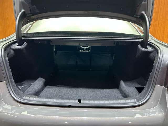 ご希望の車が売れてしまった場合や、装備や色など条件が合わない場合は、ＬＩＢＥＲＡＬＡのバックオーダーシステムを是非ご利用ください。