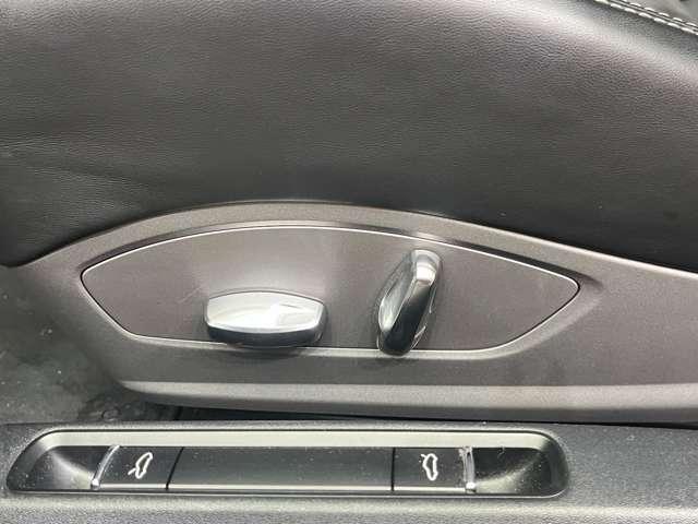 911 911GT3 ナビ TV バックカメラ Bluetooth接続 ハーフレザーシート パワーシート スポーツエキゾースト キーレス HIDヘッドライト オートライト 20インチAW ETC サーキット走行なし(23枚目)